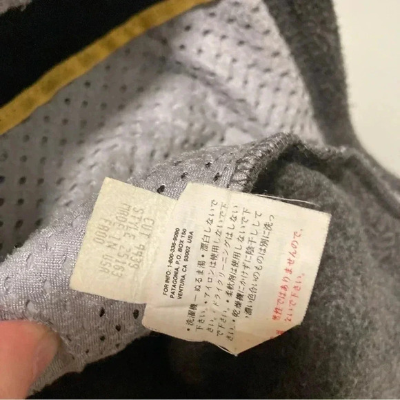 Patagonia made in USA grey fleece vest  jacket - Picture 5 of 6